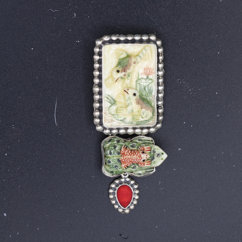 Vintage Amy Kahn Russell Pin/Pendant Akr Silver